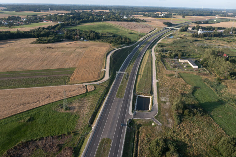 Zdjęcia z powietrza Budowa obwodnicy Koszalina i Sianowa na S6 wraz z